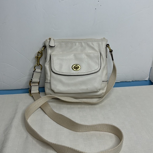 Coach Bags Coach Park Crossbody In White Leather Gold Turnlock